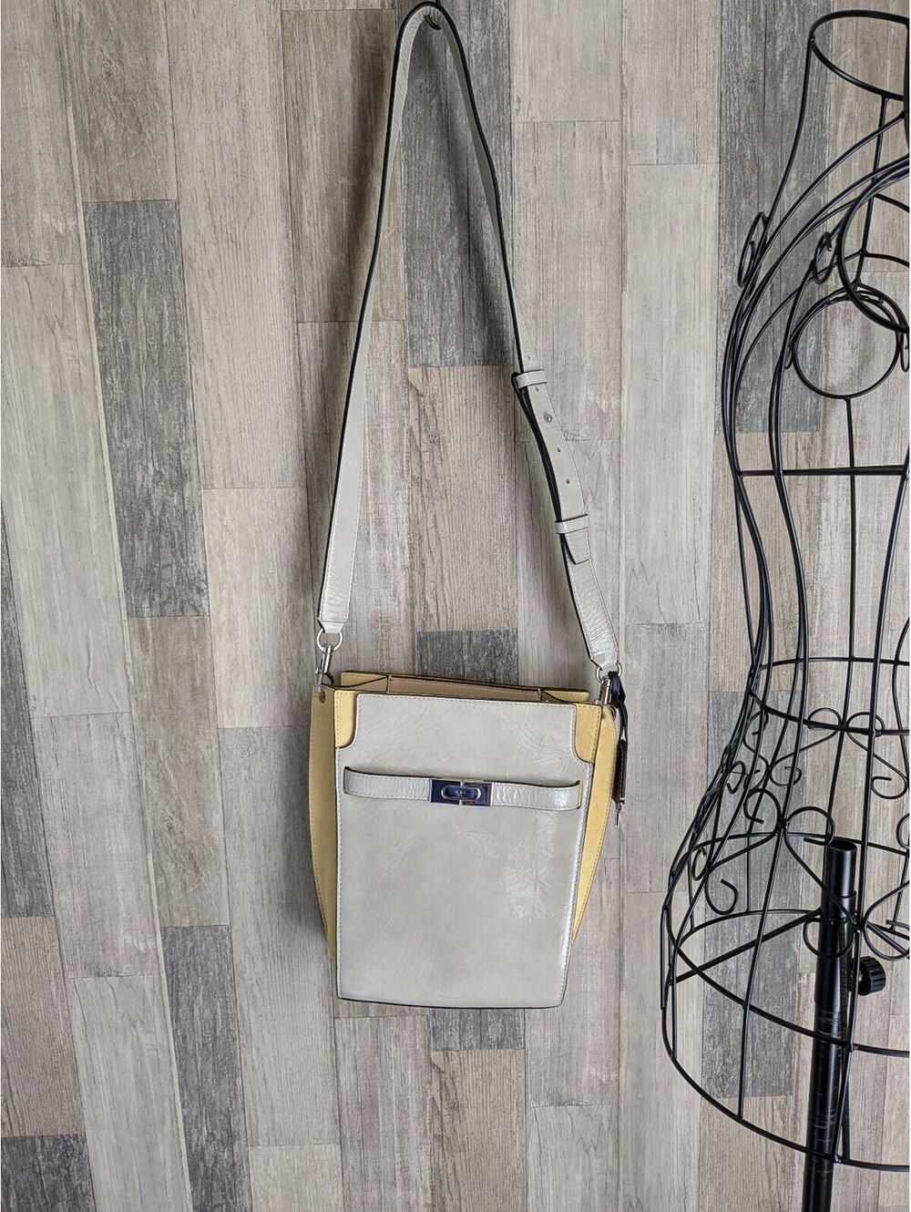Tory Burch Double lee Radziwill handbag pre owned